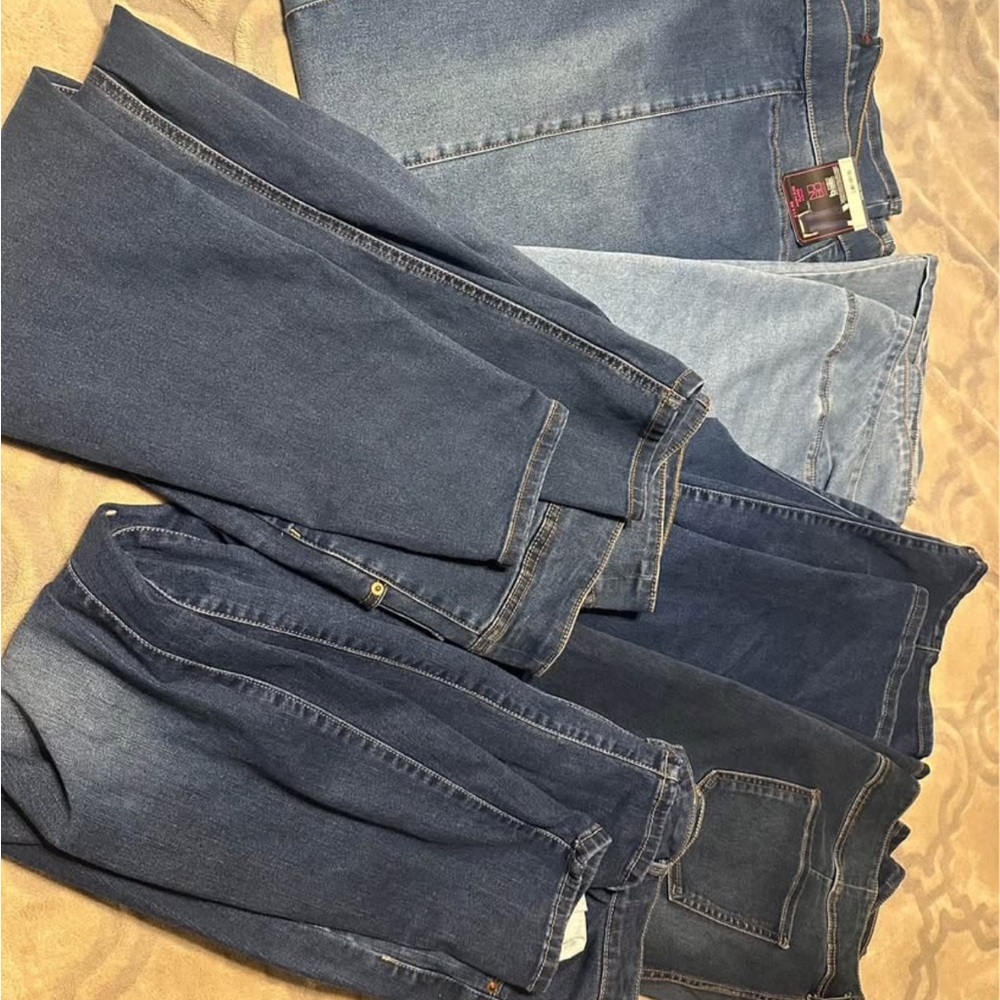 Juniors size 21 jeans